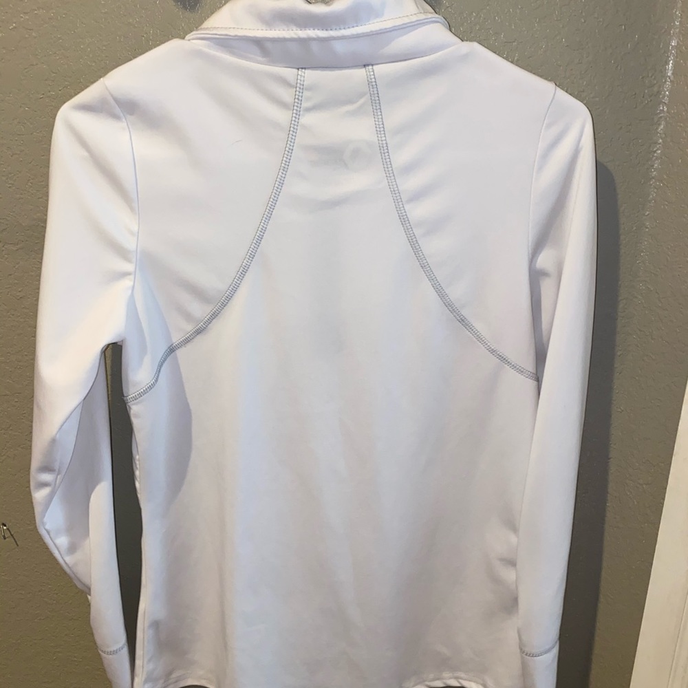 White pullover - Picture 2 of 2